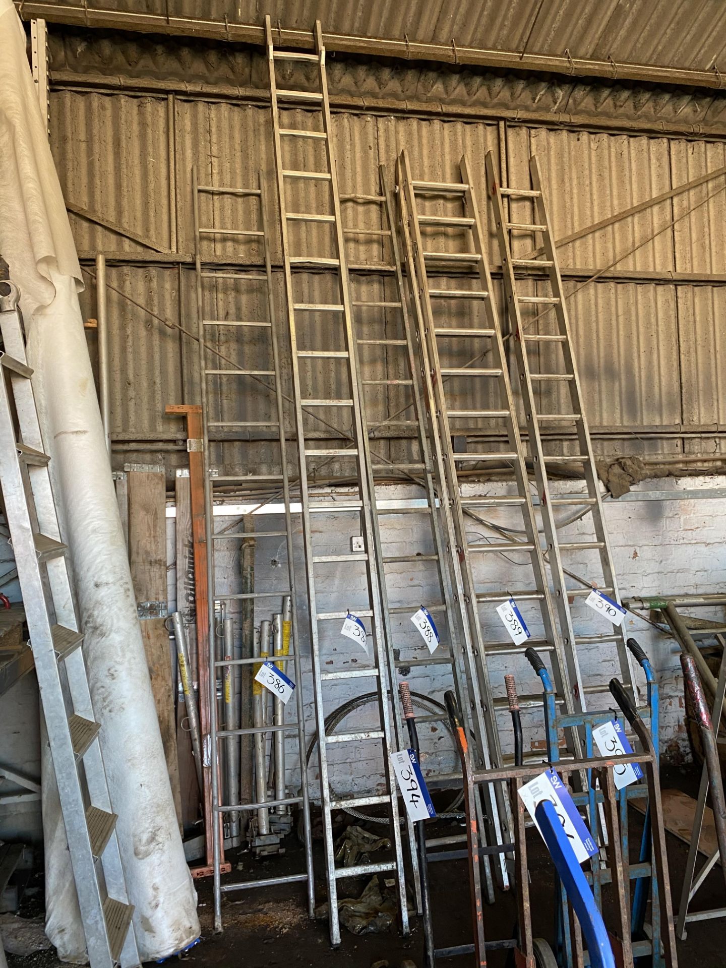 17 Rise Alloy Ladder