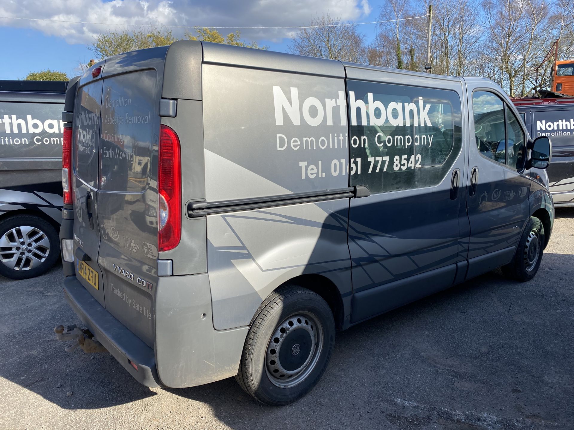 Vauxhall Vivaro 2900 CDTi LWB DIESEL PANEL VAN, re - Image 3 of 10