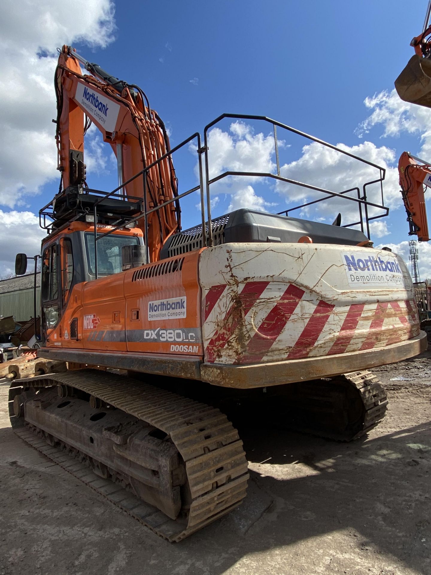 Doosan DX380LC CRAWLER EXCAVATOR, PIN DWGCELADPB10 - Image 4 of 7