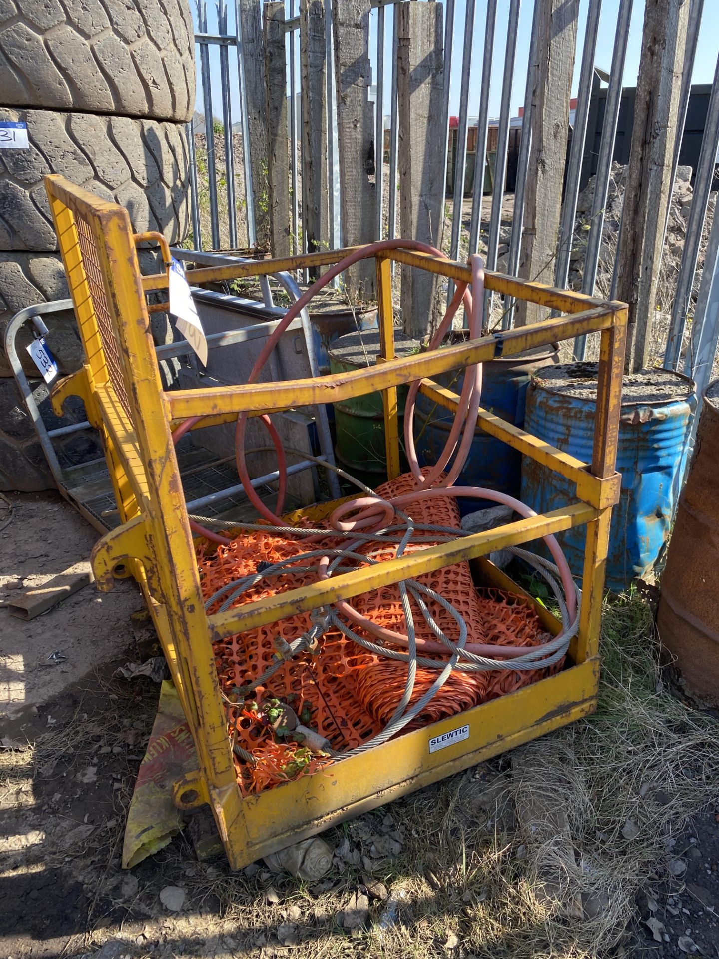 Slewtic Personnel Lifting Cage (understood to be s