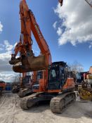 Doosan DX225LC-3 CRAWLER EXCAVATOR, PIN. DHKCEBAOL