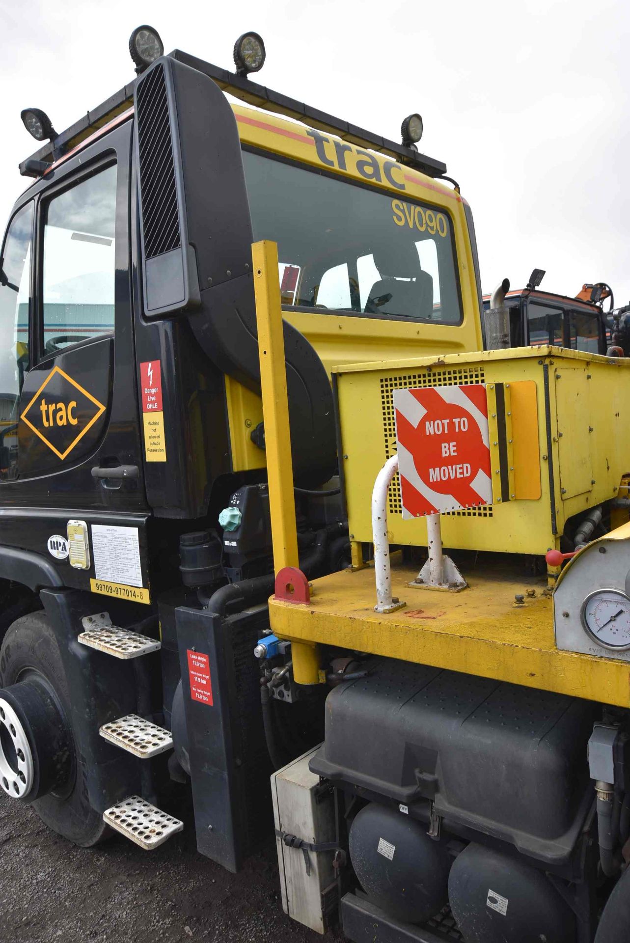 Mercedes Benz UNIMOG U400 4x4 ROAD RAIL LHD SHUNTE - Image 14 of 22