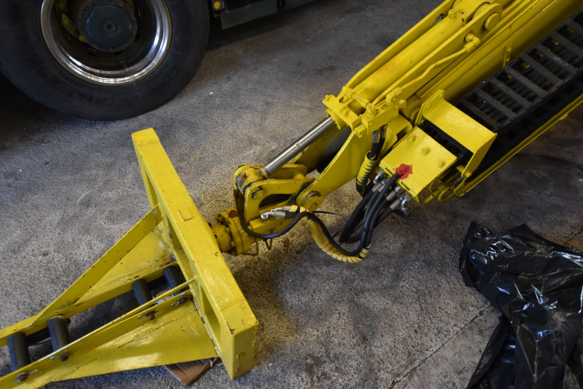 Hydraulic Crane Attachment (understood to be Palfi - Image 5 of 7