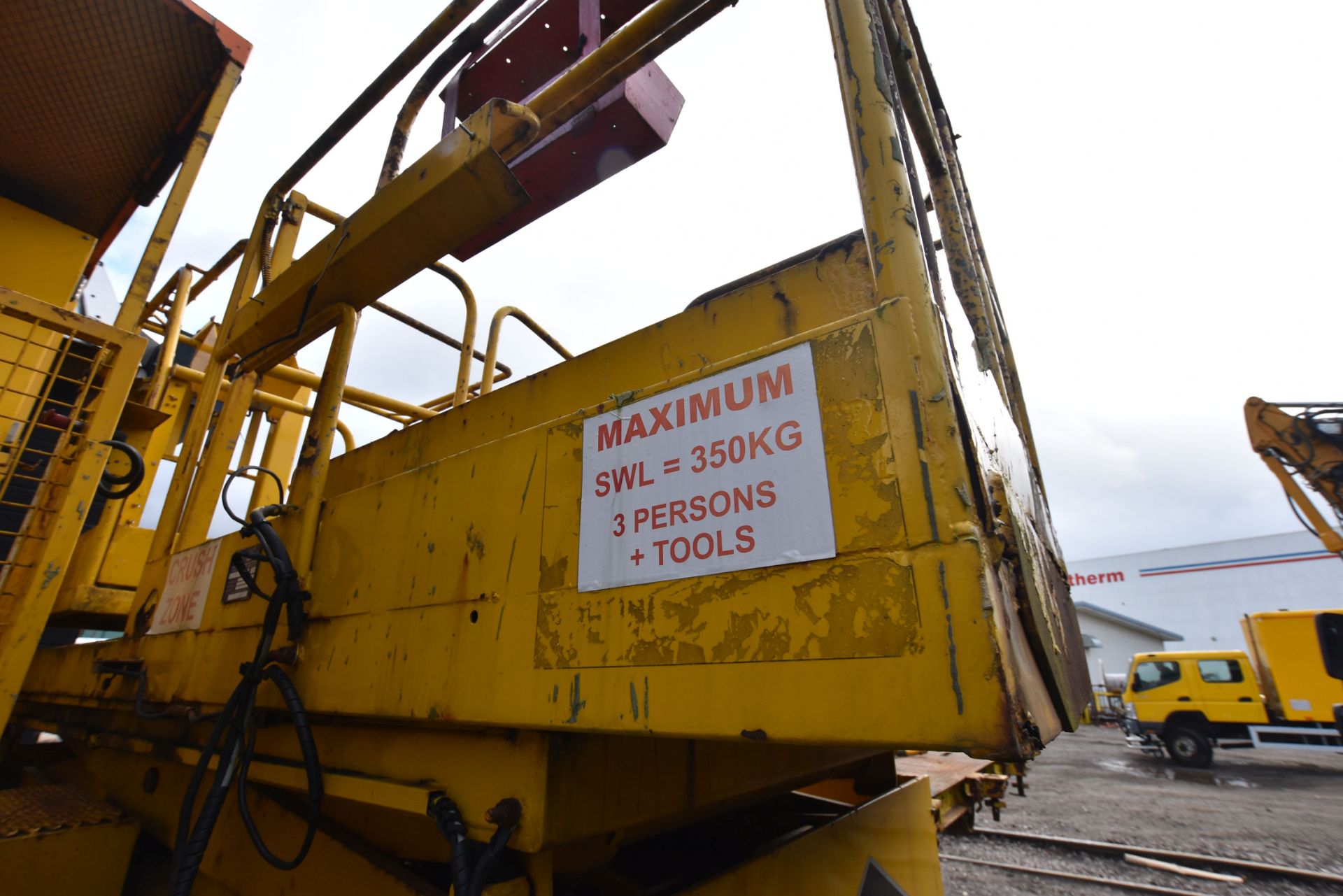 Neotec ELAN 00B.UK TRACK MOUNTED RAIL TWIN MEWP, serial no. ELA.09.197. ...