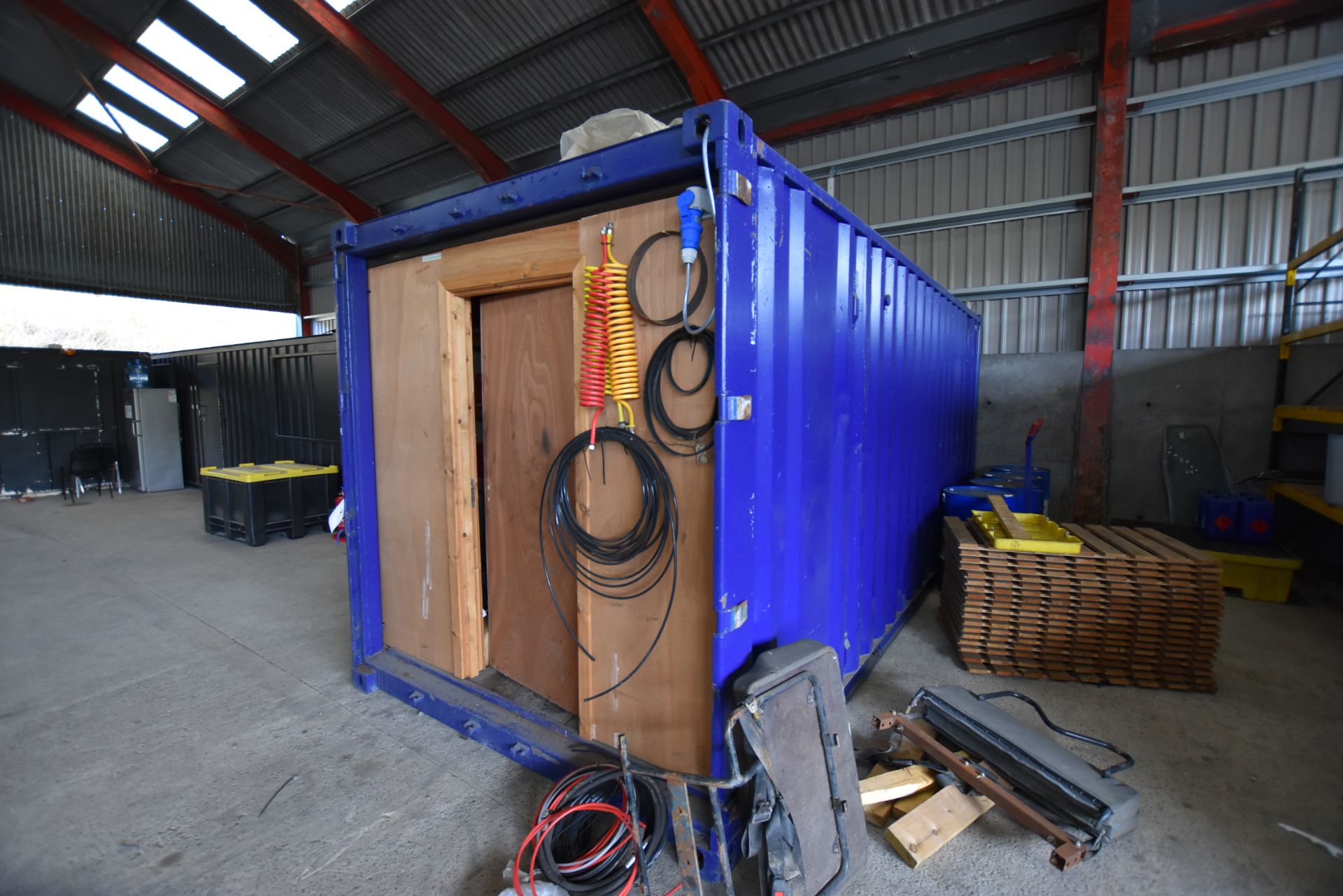 6m Steel Cargo Storage Container, (no steel end do - Image 2 of 4