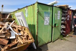 Steel Cargo Container (1), approx. 6m long, reserve removal until contents cleared