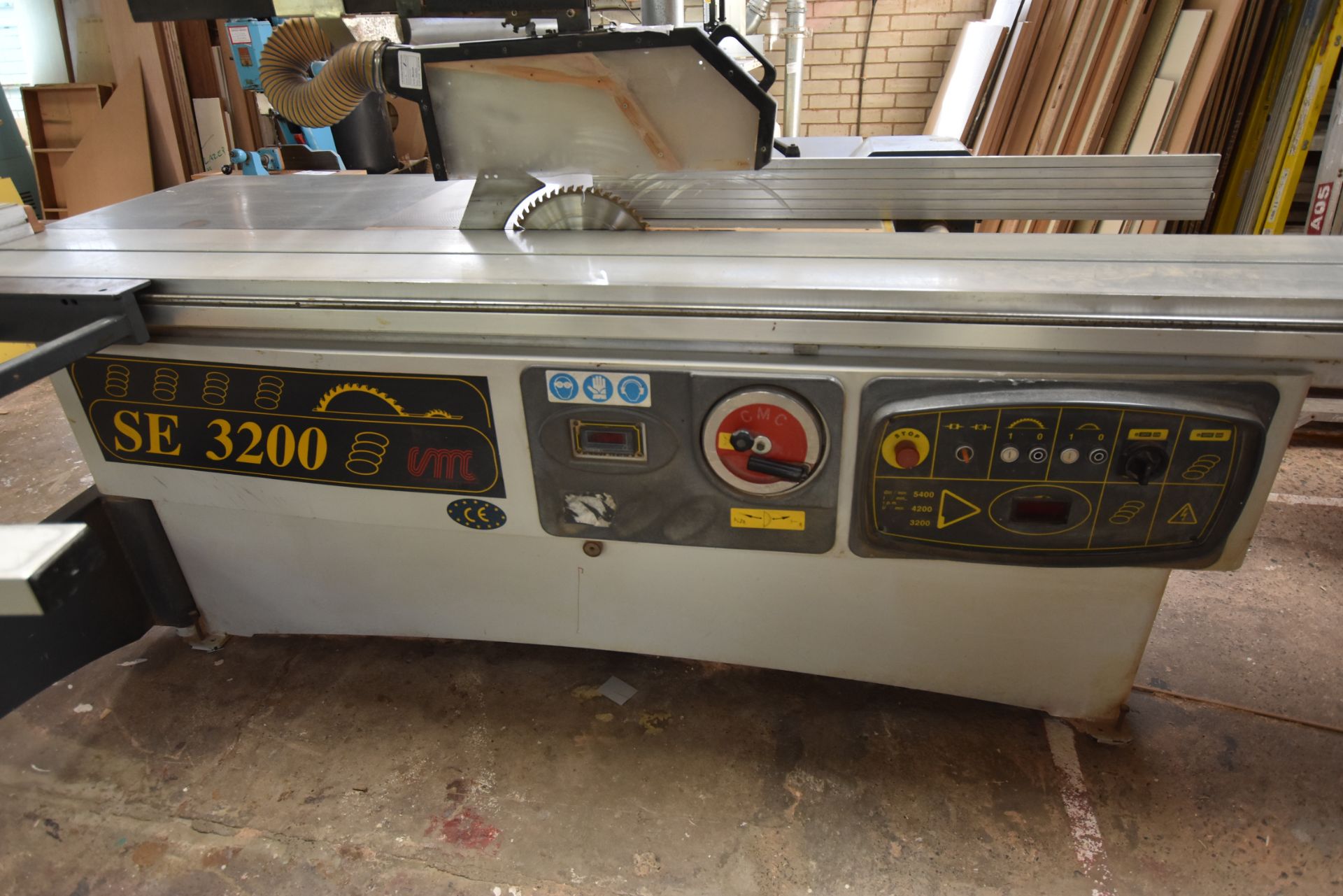 CMC SE3200 DIMENSION SAW, serial no. 321672, year of manufacture 2000, 900kg, with scoring blade, - Image 4 of 5