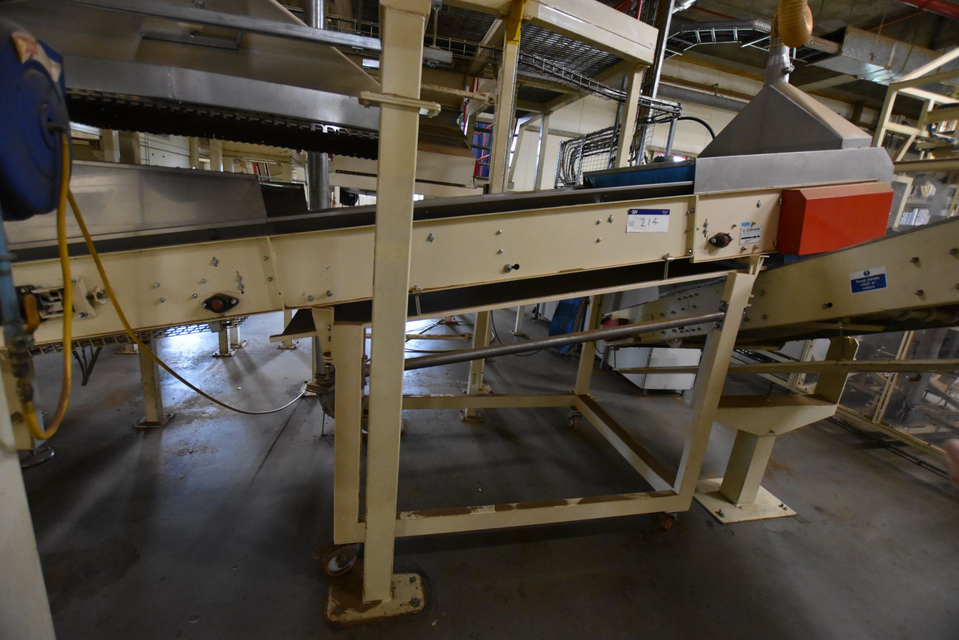 Comas Approx. 1m wide Inclined Belt Conveyor, seri