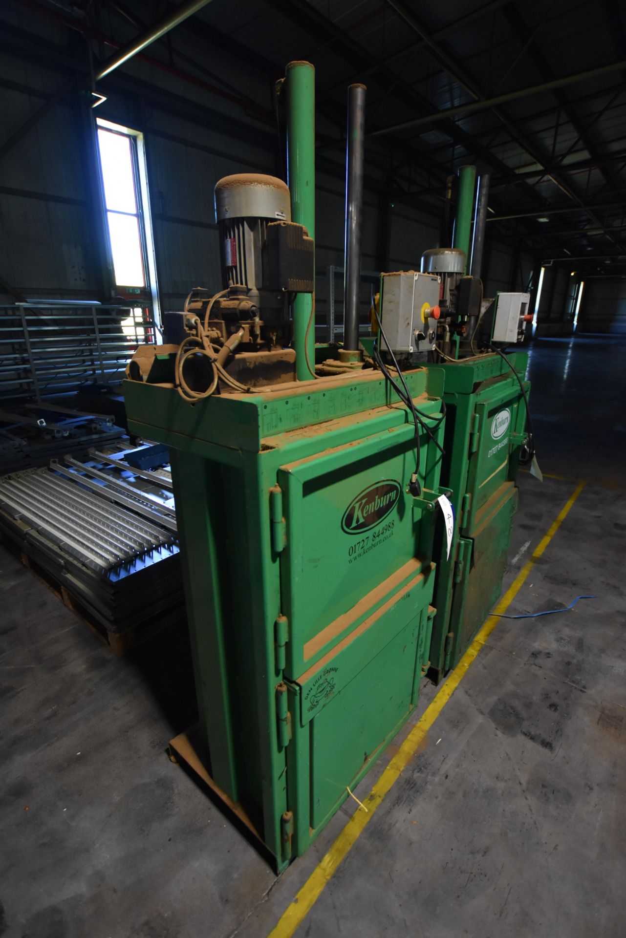 Bramidan Type 2-06 Vertical Waste Compactor, seria