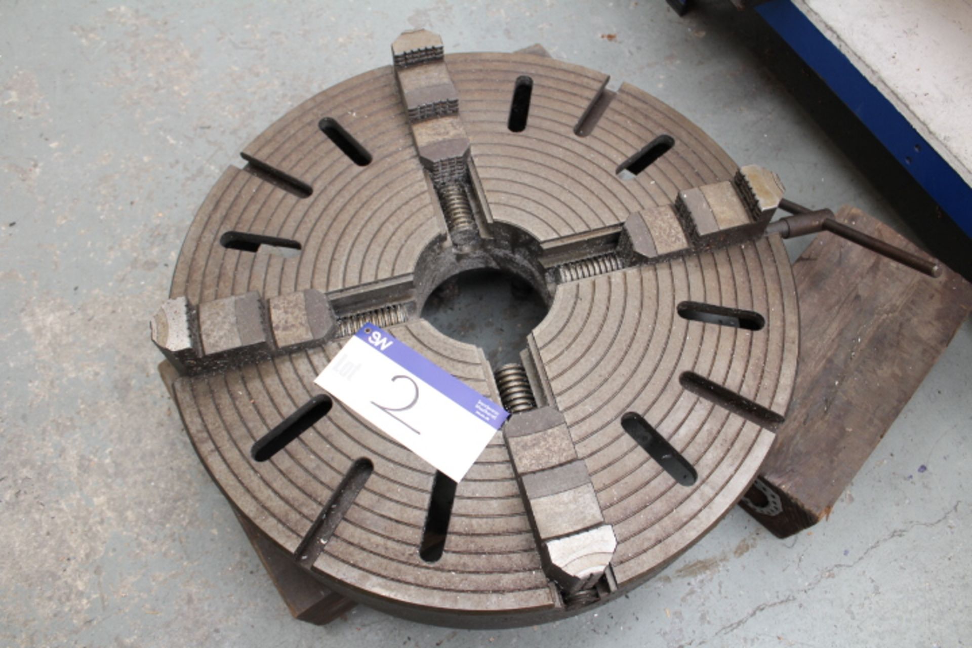 Four Jaw Chuck, 800mm dia.