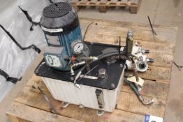 Hydraulic Power Pack and Three Cylinders