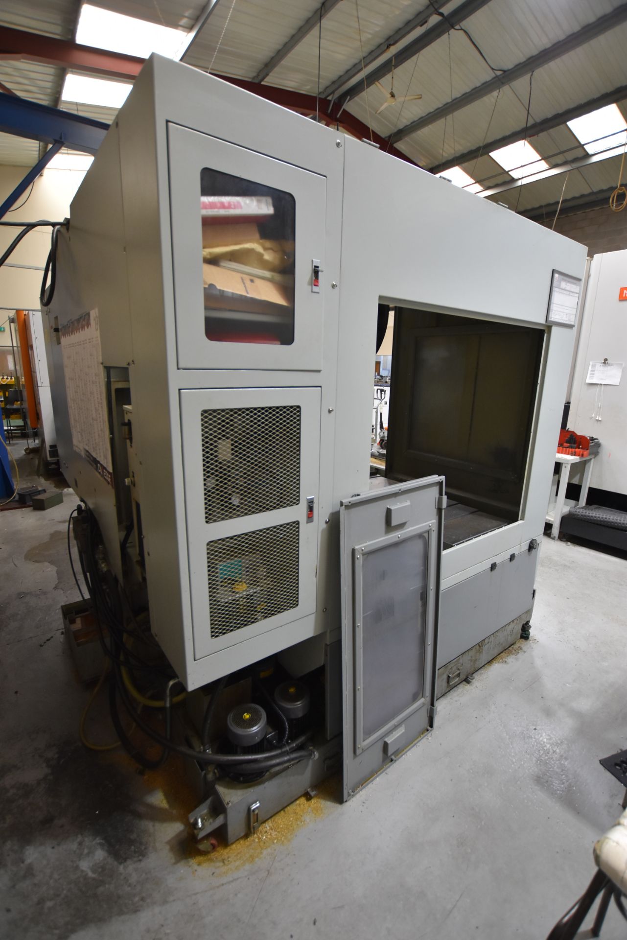 Dugard 1000Y PLUS FOUR AXIS CNC VERTICAL MACHINING - Image 3 of 13