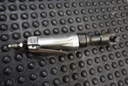 Portable Pneumatic Wrench
