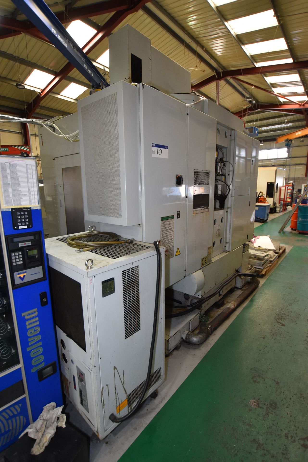 Quaser MV204 IIU/15 FIVE AXIS CNC VERTICAL MACHINI - Image 4 of 13