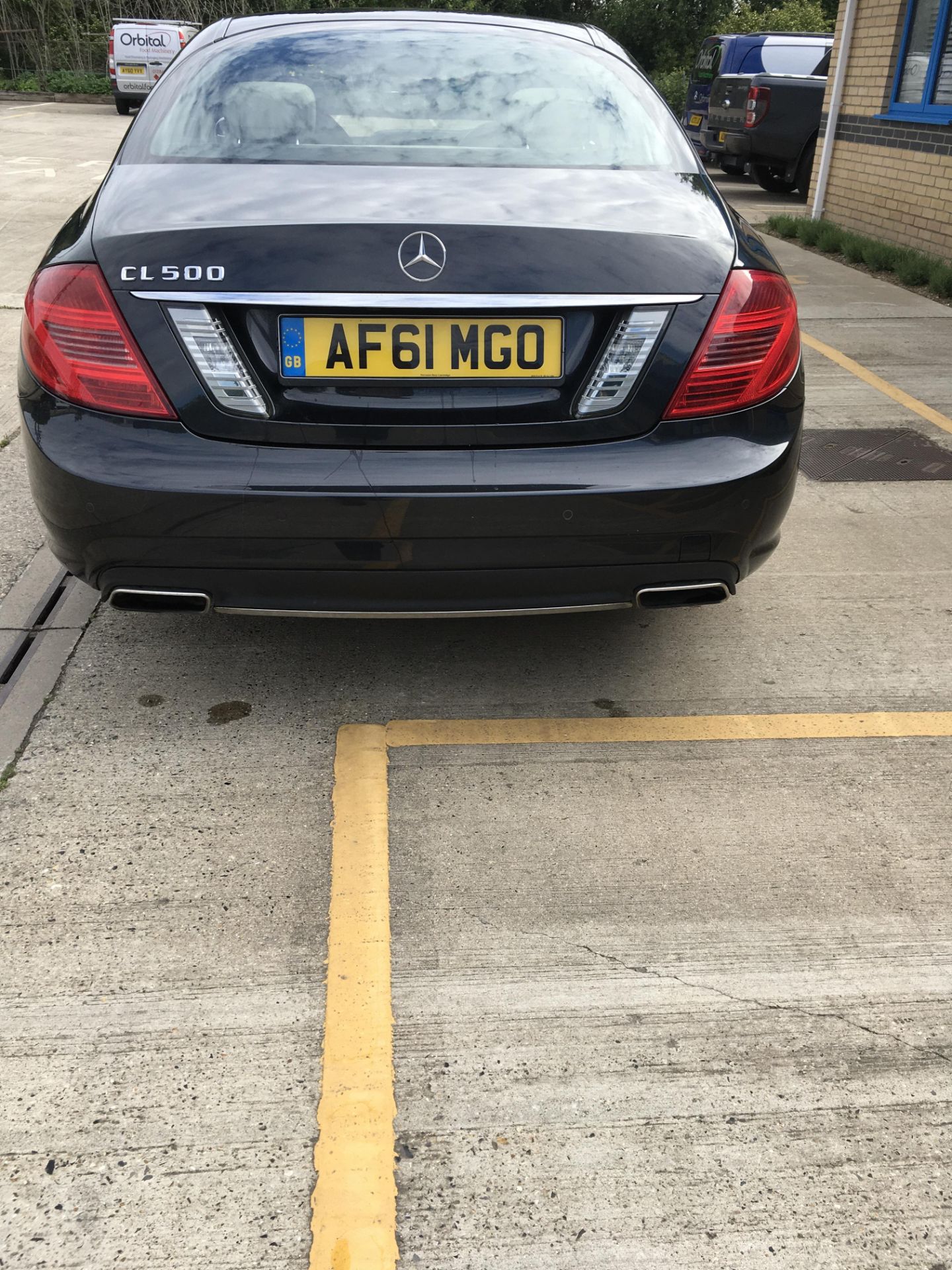 Mercedes Benz CL500 4.6 PETROL TWO DOOR COUPE, registration no. AF61 MGO, date first registered 09/ - Image 4 of 42