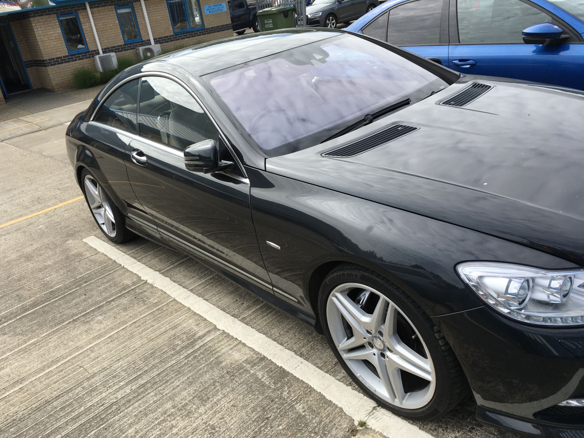 Mercedes Benz CL500 4.6 PETROL TWO DOOR COUPE, registration no. AF61 MGO, date first registered 09/ - Image 32 of 42