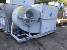 BAC Model VTL 059HR Cooling Tower, serial no. B0911012, 3500mm long x 1400mm wide x 2000mm high, £