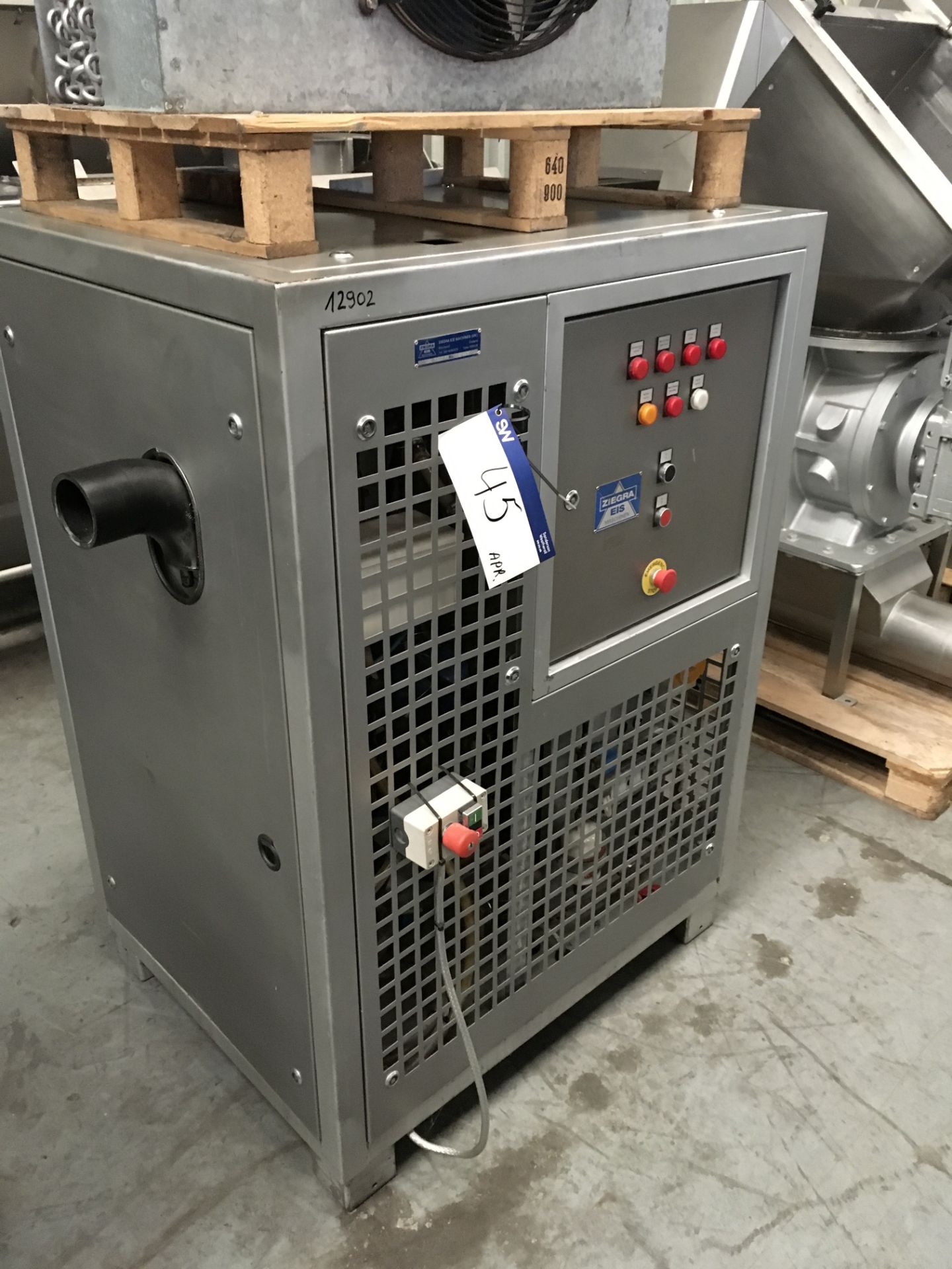 Ziegra UBE 1500FE Ice Flaking Machine, serial no. 916931, approx. 800mm x 1000mm x 1420mm high, £