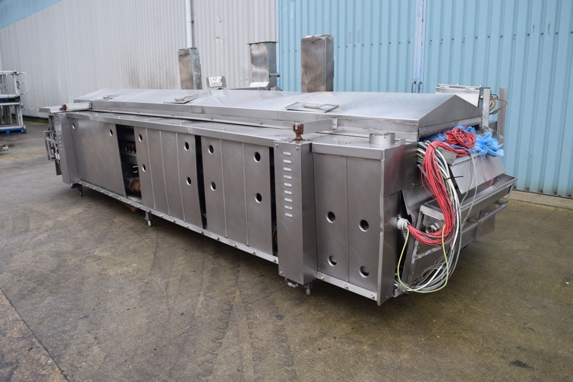 JBT Stein Natural Gas Fryer with hydraulic canopy hoist, frying length approx. 4000 mm, frying width - Image 2 of 4
