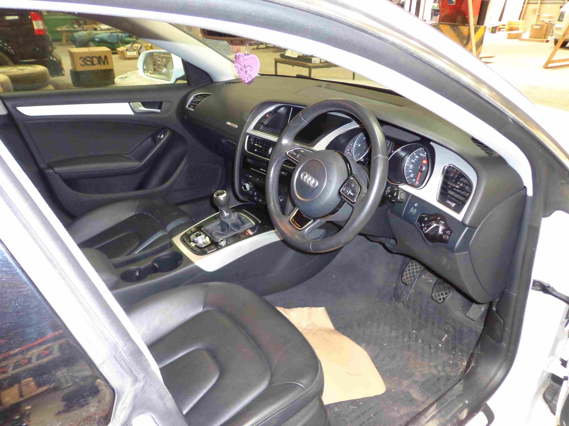 Audi A5 SE TECHNIK TDI ULTRA 5 DOOR HATCHBACK, Reg - Image 5 of 7