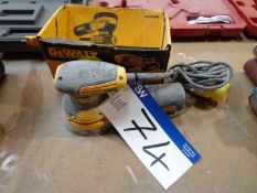 DEWALT DWE 6423 110V Pro Sander