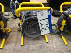 STANLEY ST52 2KW 240V Heater