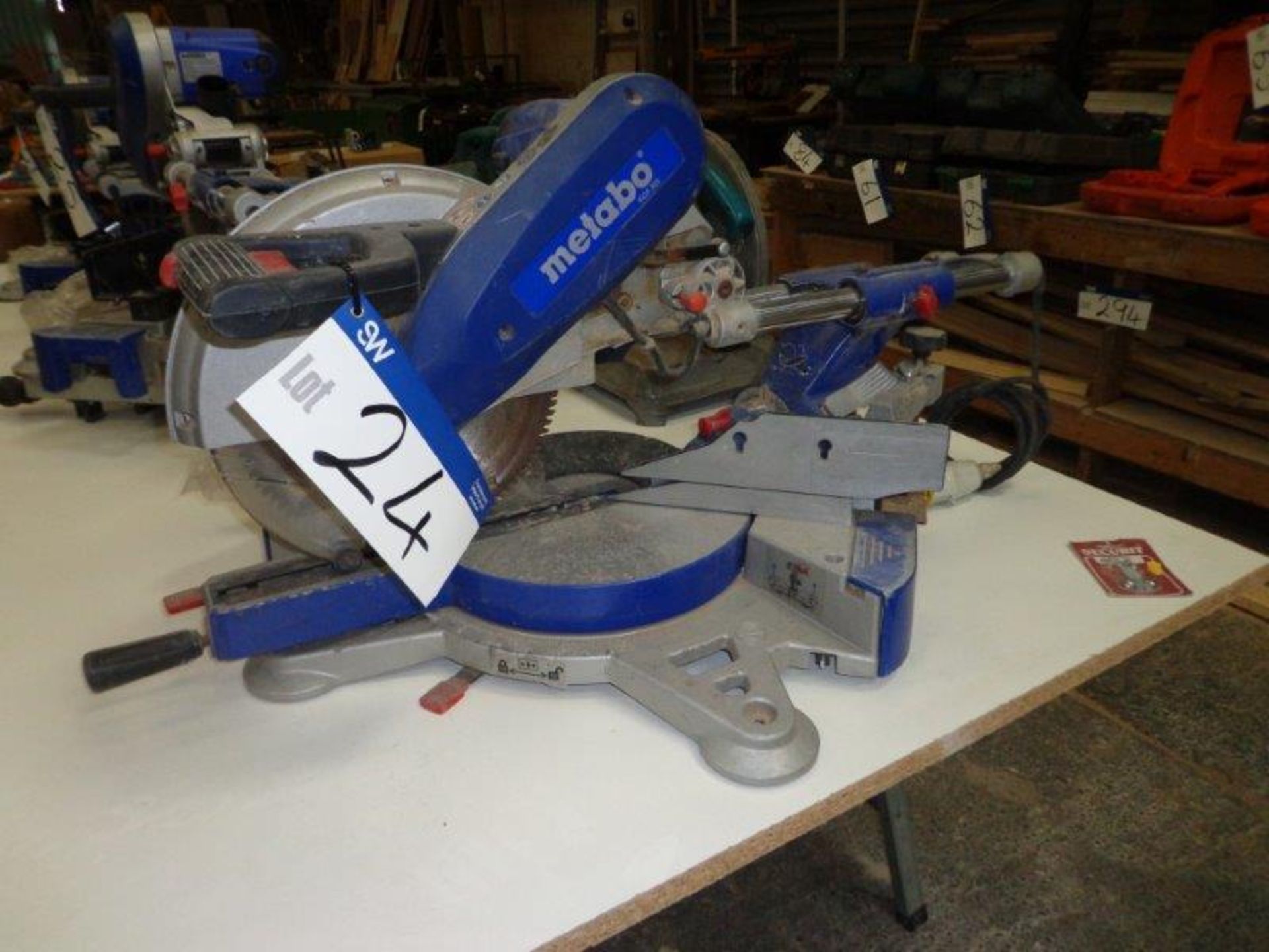 METABO KGS305 Universal Mitre Saw, 110V s/n 9474259451, year of manufacture: 2009