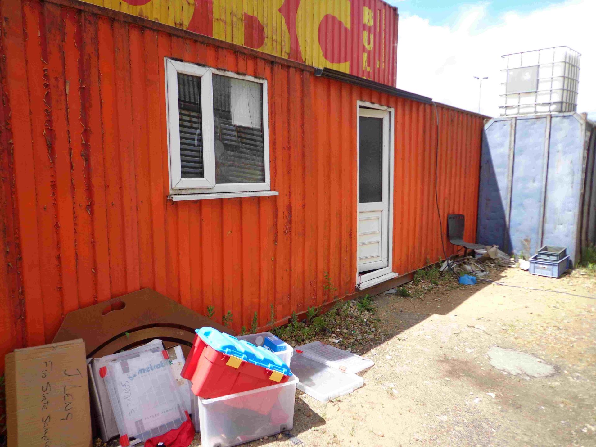 30ft Steel Container, Welfare Cabin c/w contents, (will need electrics disconnecting)