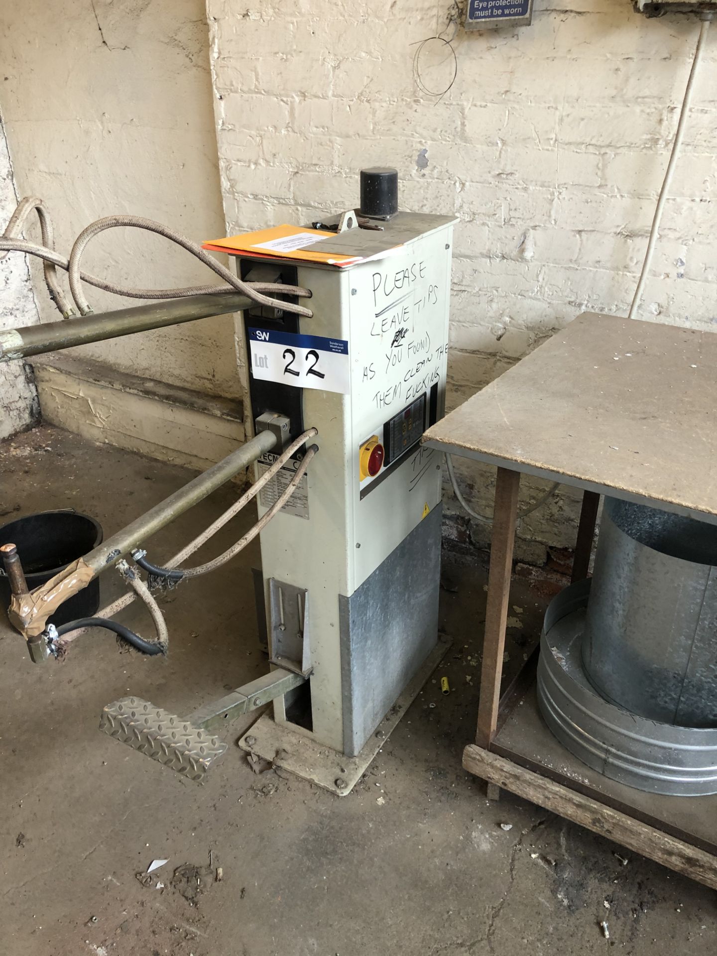 Tecna 4602N Spot Welder, Serial No: 01227, Year of