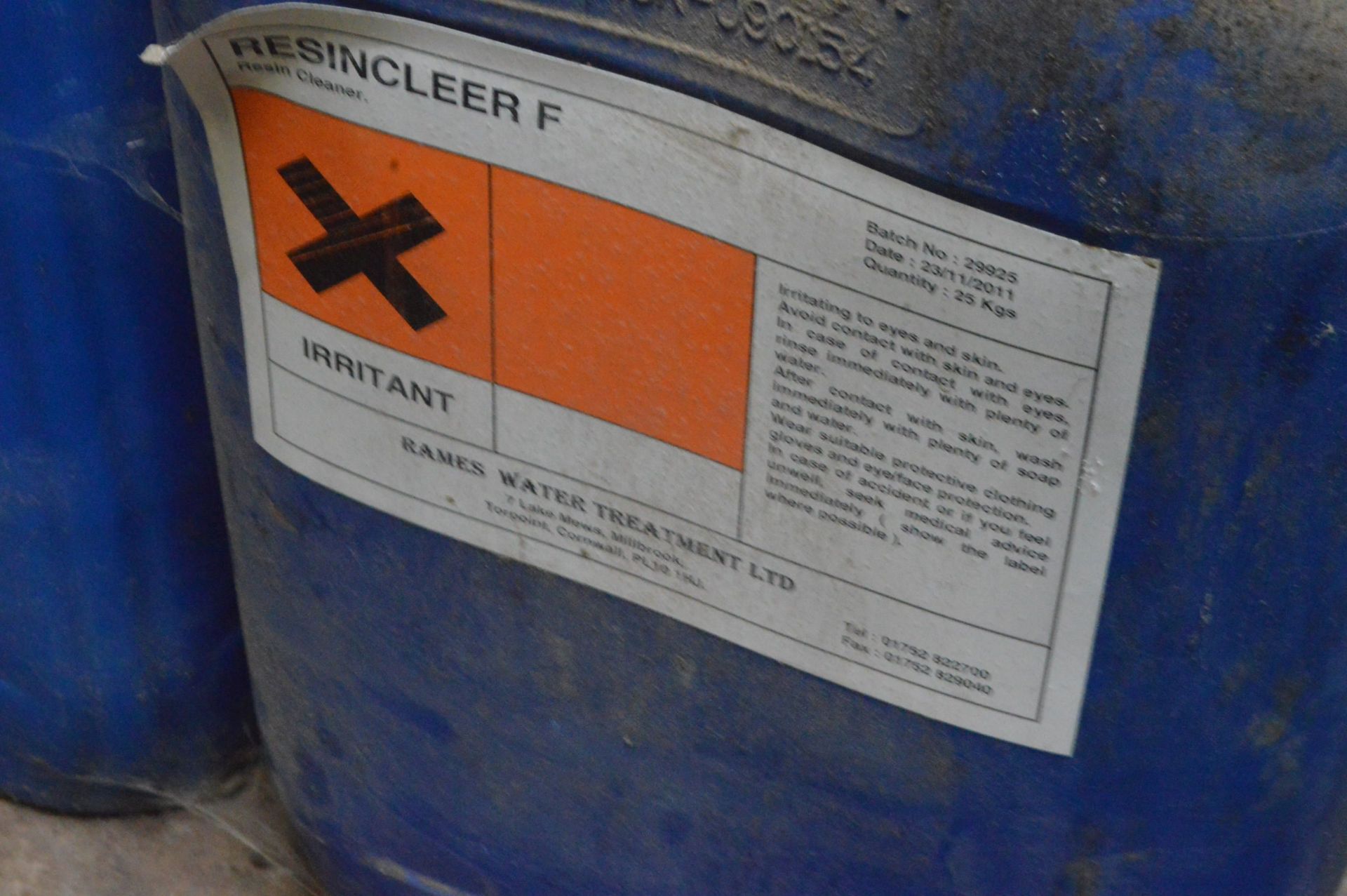 Water Treatment Product, in approx. ten barrels, l - Image 4 of 4