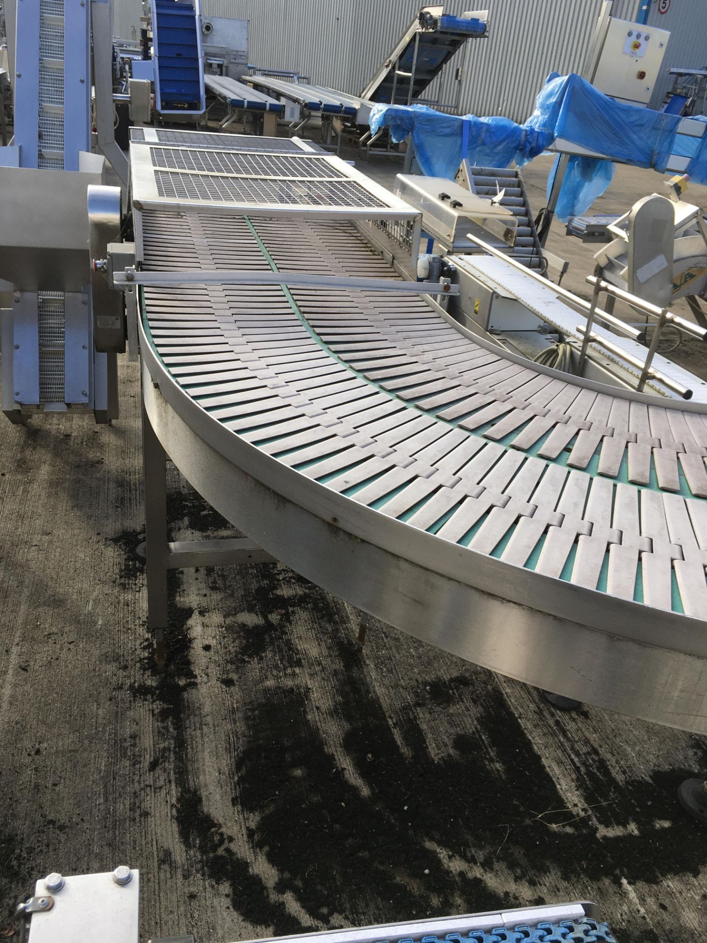 90 Degree Twin Slatted Belt Conveyor, 300mm wide , - Image 2 of 3