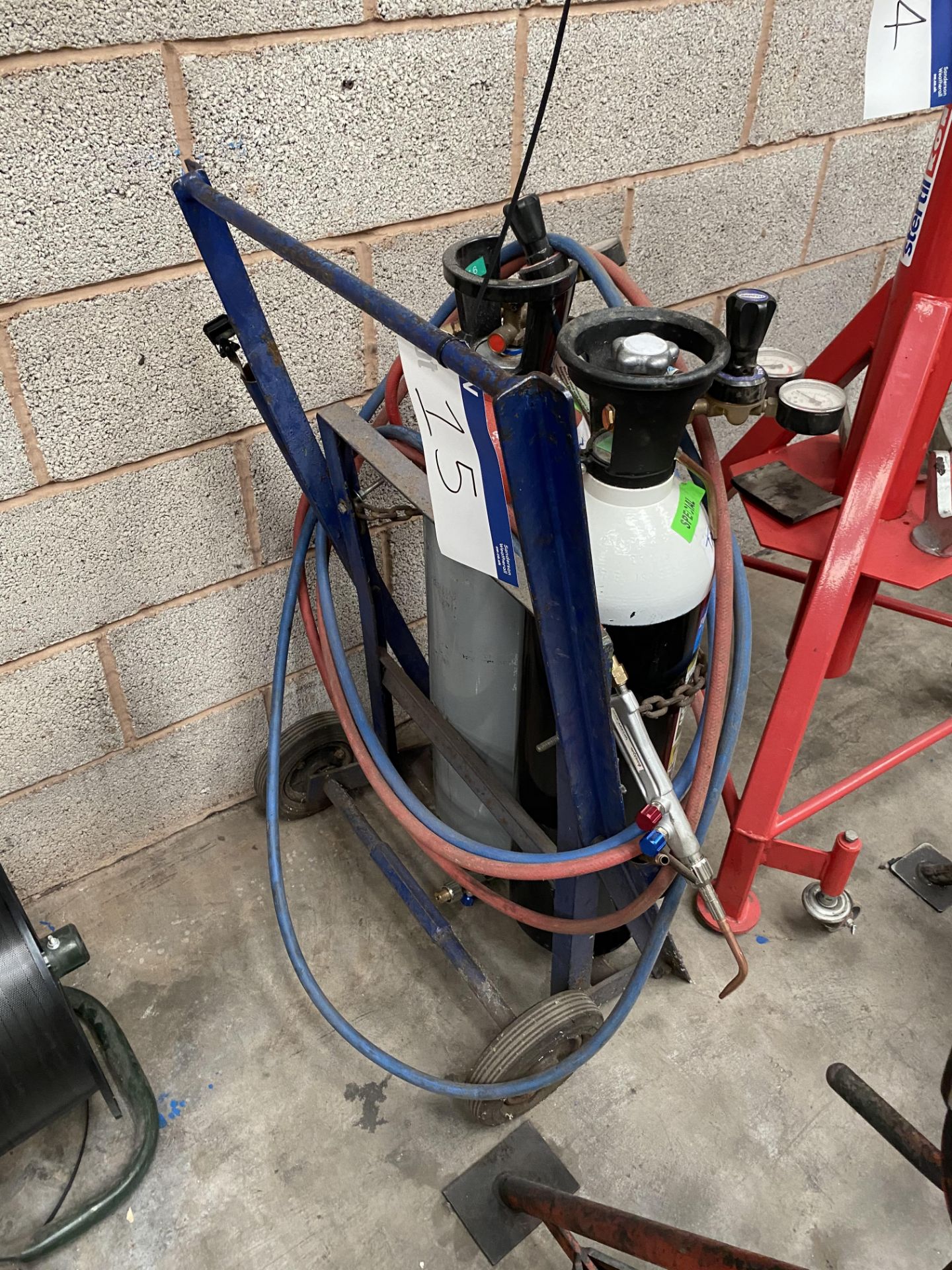 Oxyacetylene Bottle Trolley, with regulators, cutter and hoses (bottles excluded)