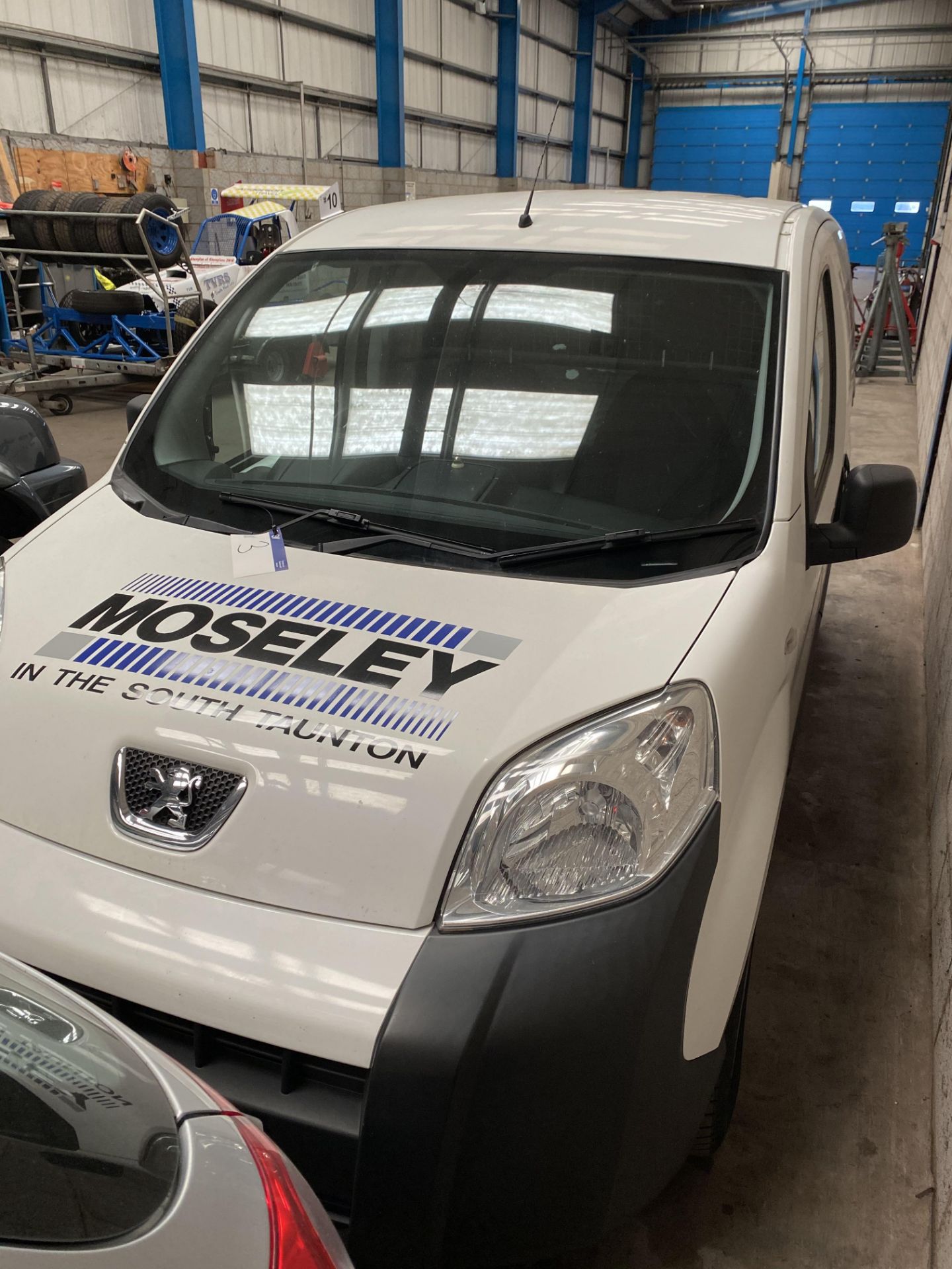 Peugeot BIPPER PROFESSIONAL HDI DIESEL PANEL VAN, registration no. WV62 YXW, date first registered - Image 4 of 6