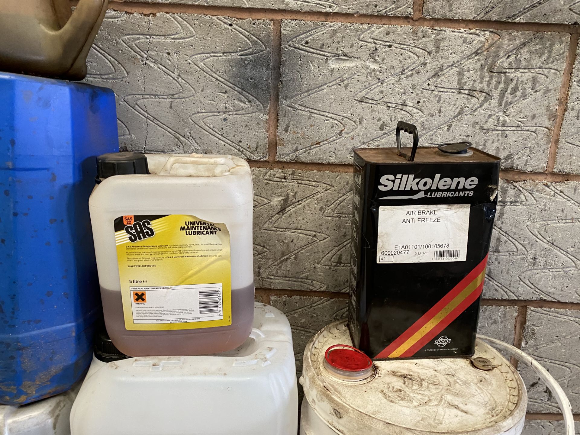 Assorted Liquids & Lubricants, including brake antifreeze, transmission fluid, brake and clutch - Image 3 of 5