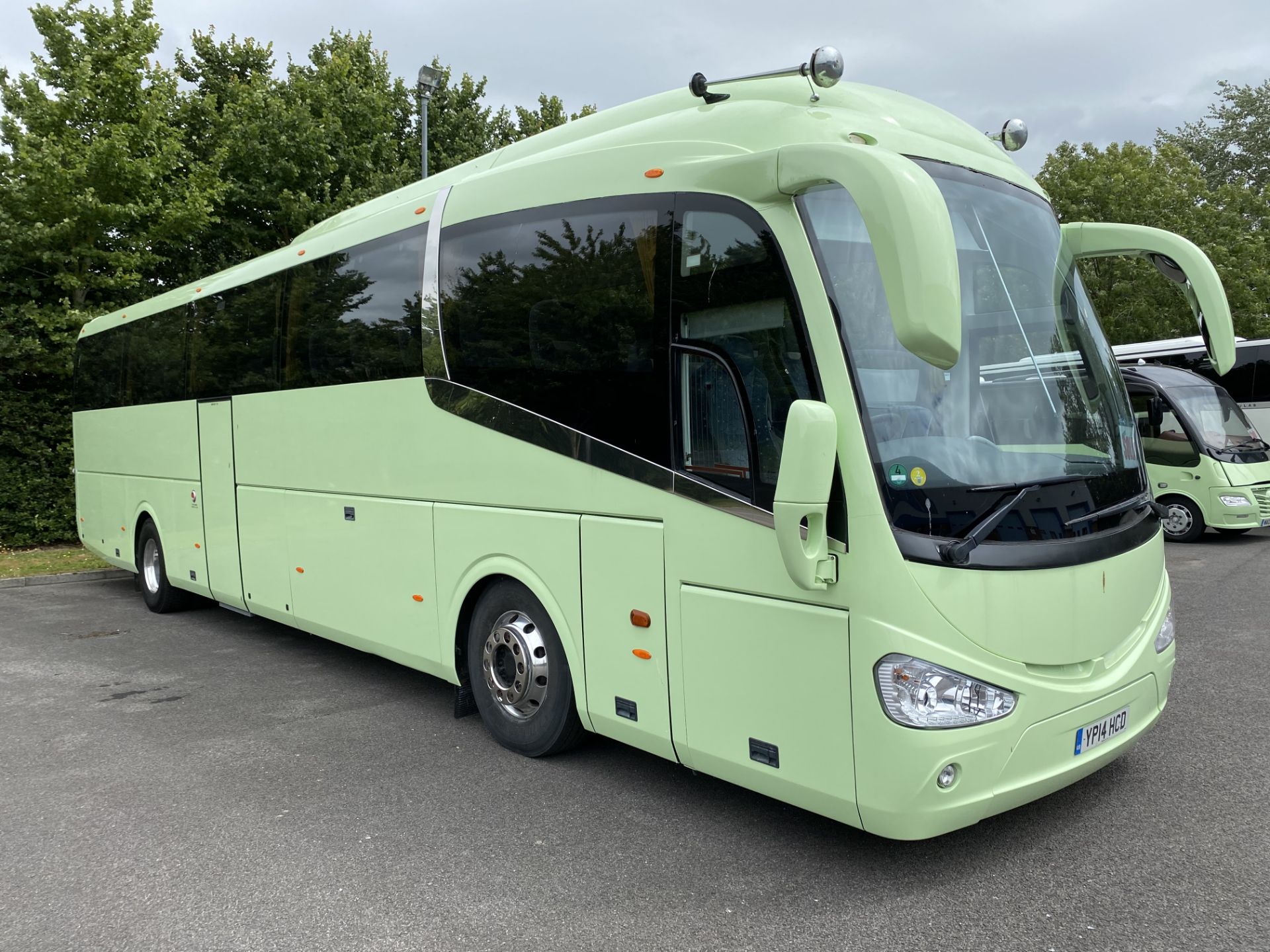 Irizar i6 59 SEAT 4x2 DIESEL EXECUTIVE COACH, registration no. YP14 HCD, date first registered 10/ - Image 4 of 21