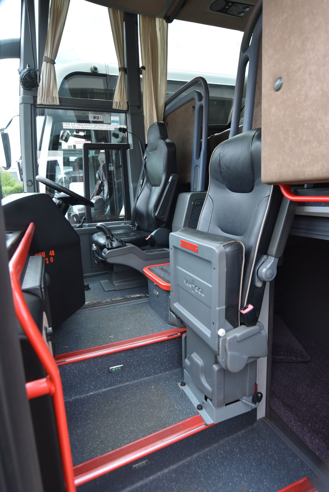 Van Hool T917 ASTRON 14.04m SALOON COACH, registra - Image 14 of 31