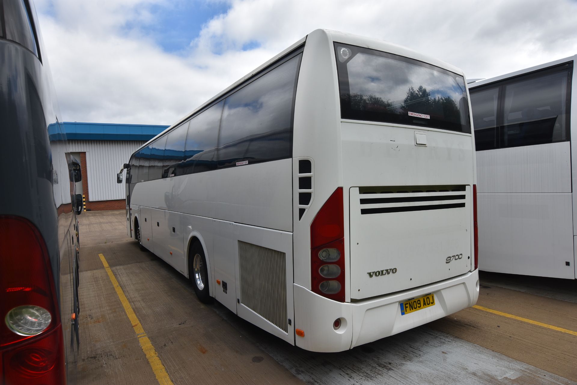 Volvo B12B 9700 49 SEAT SALOON COACH, registration - Image 8 of 34