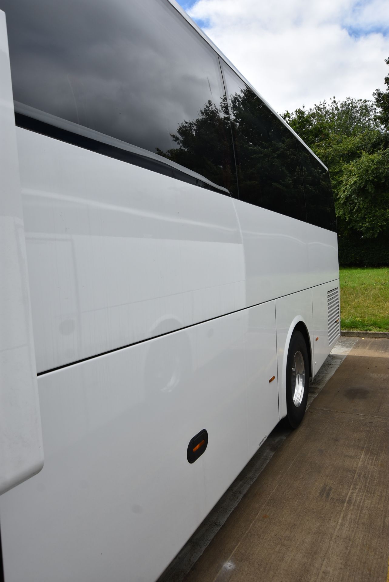 Volvo B9R VDL JONCKHEERE JHV 12.6m 53 SEAT SALOON - Image 4 of 35