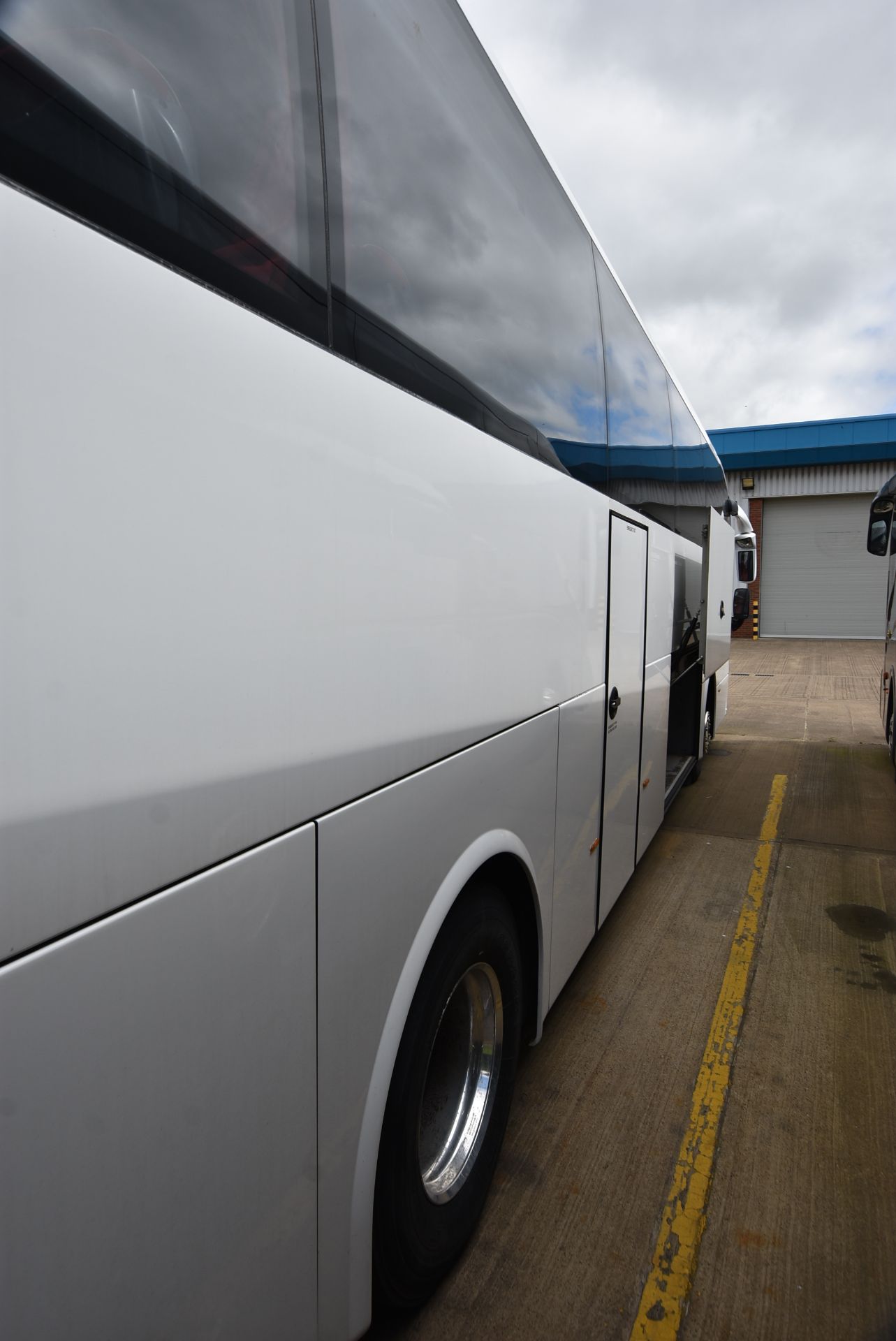 Volvo B9R VDL JONCKHEERE JHV 12.6m 53 SEAT SALOON - Image 11 of 35