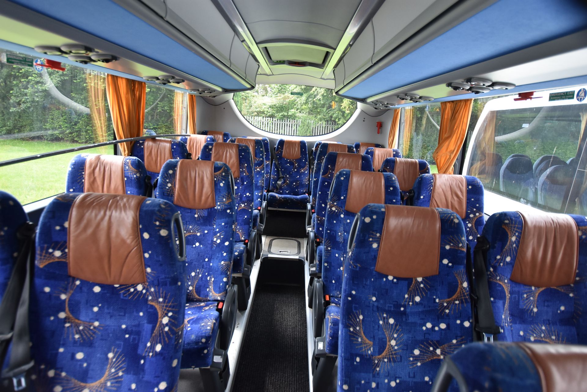 Scania K400 EB OMMI EXPRESS SALOON COACH, registra - Image 22 of 35