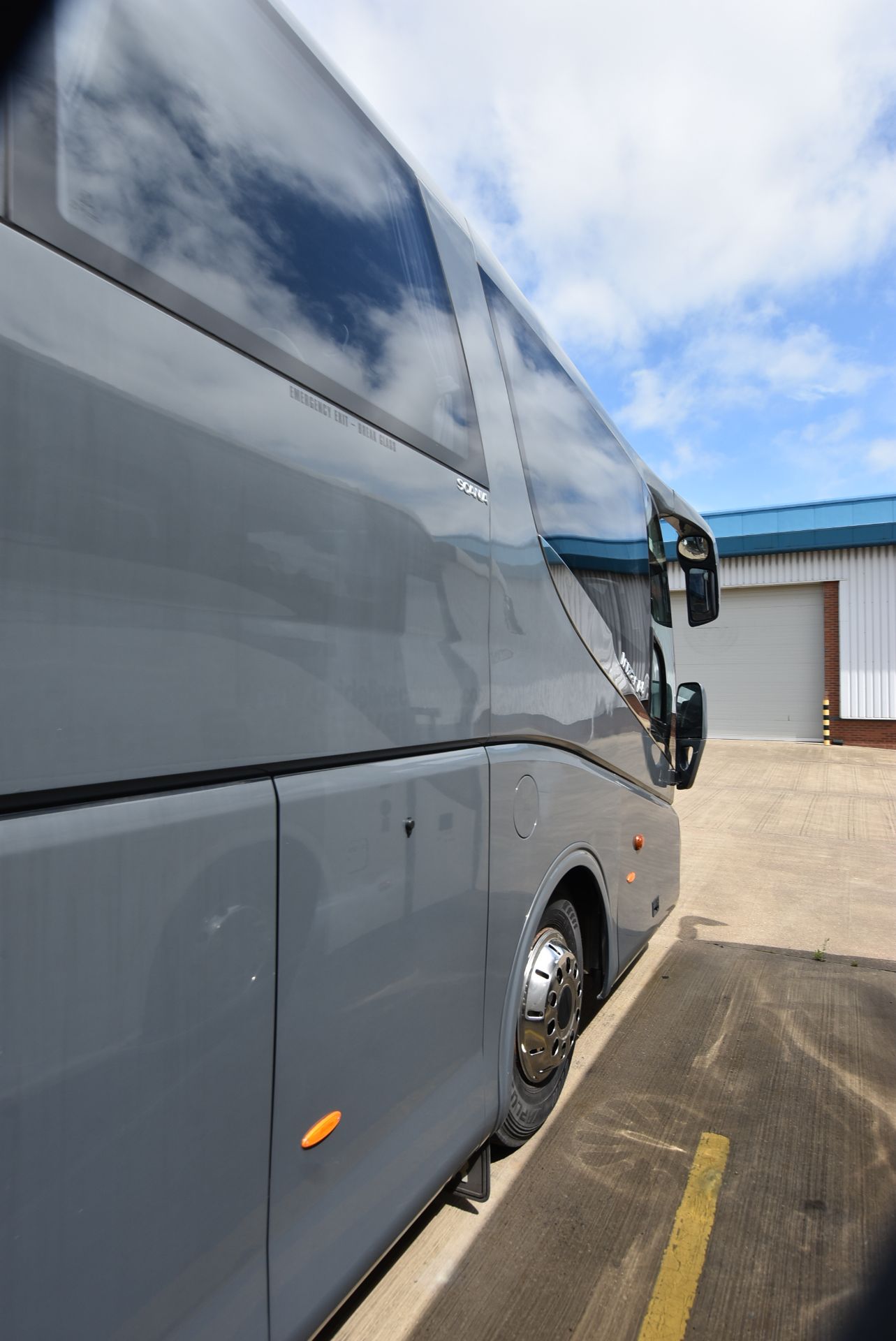 Scania K400 EB IRIZAR PB 52 SEAT SALOON COACH, reg - Image 17 of 41