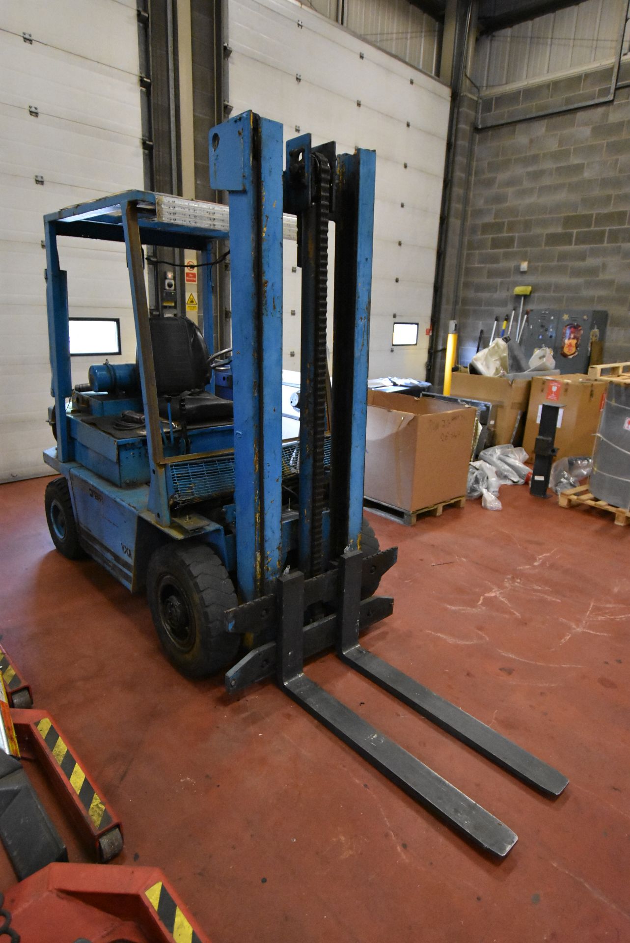 Boss PD5/14 DIESEL ENGINE FORK LIFT TRUCK, serial - Image 2 of 7