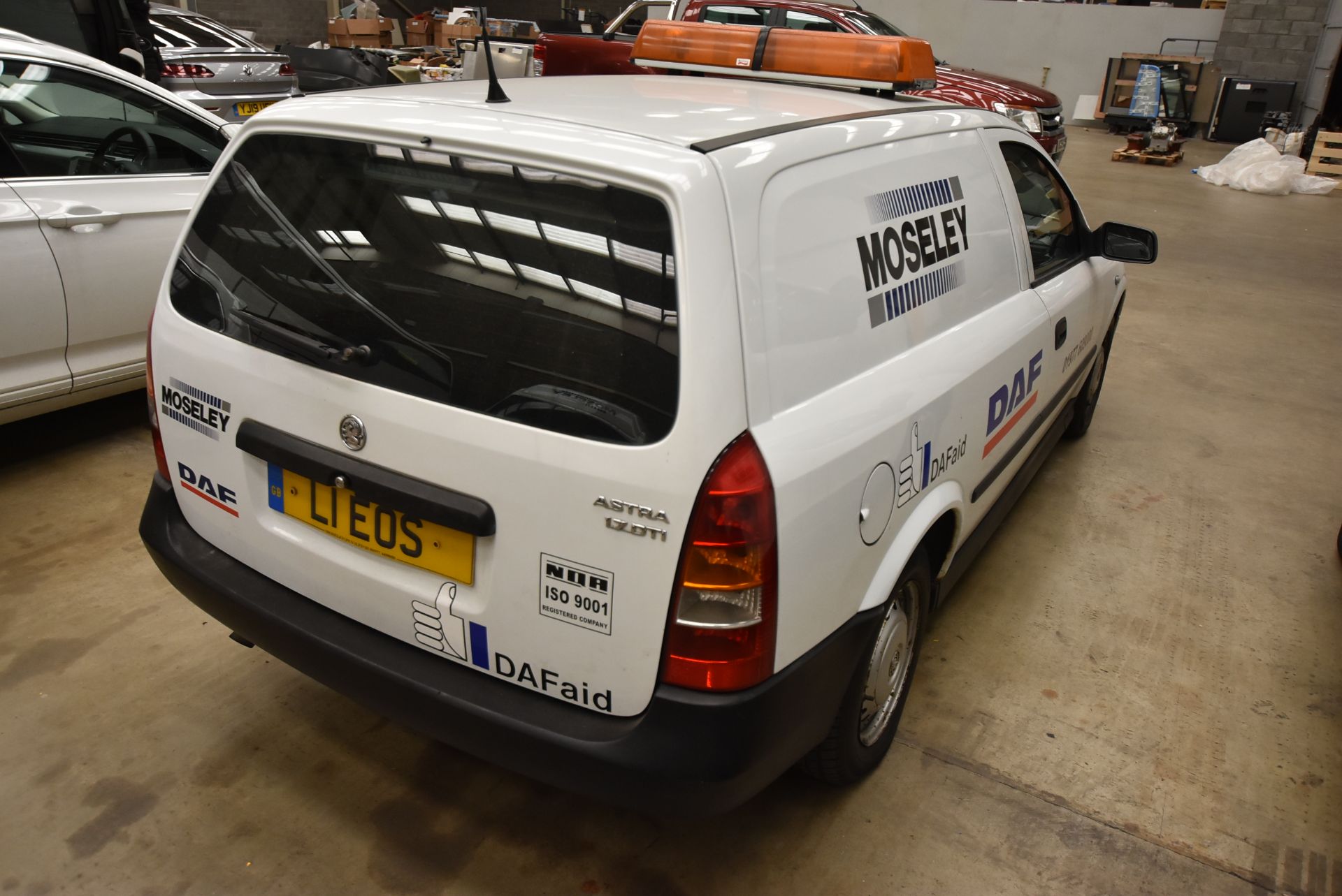 Vauxhall ASTA ENVOY DTI CAR DERIVED VAN, registrat - Image 4 of 7