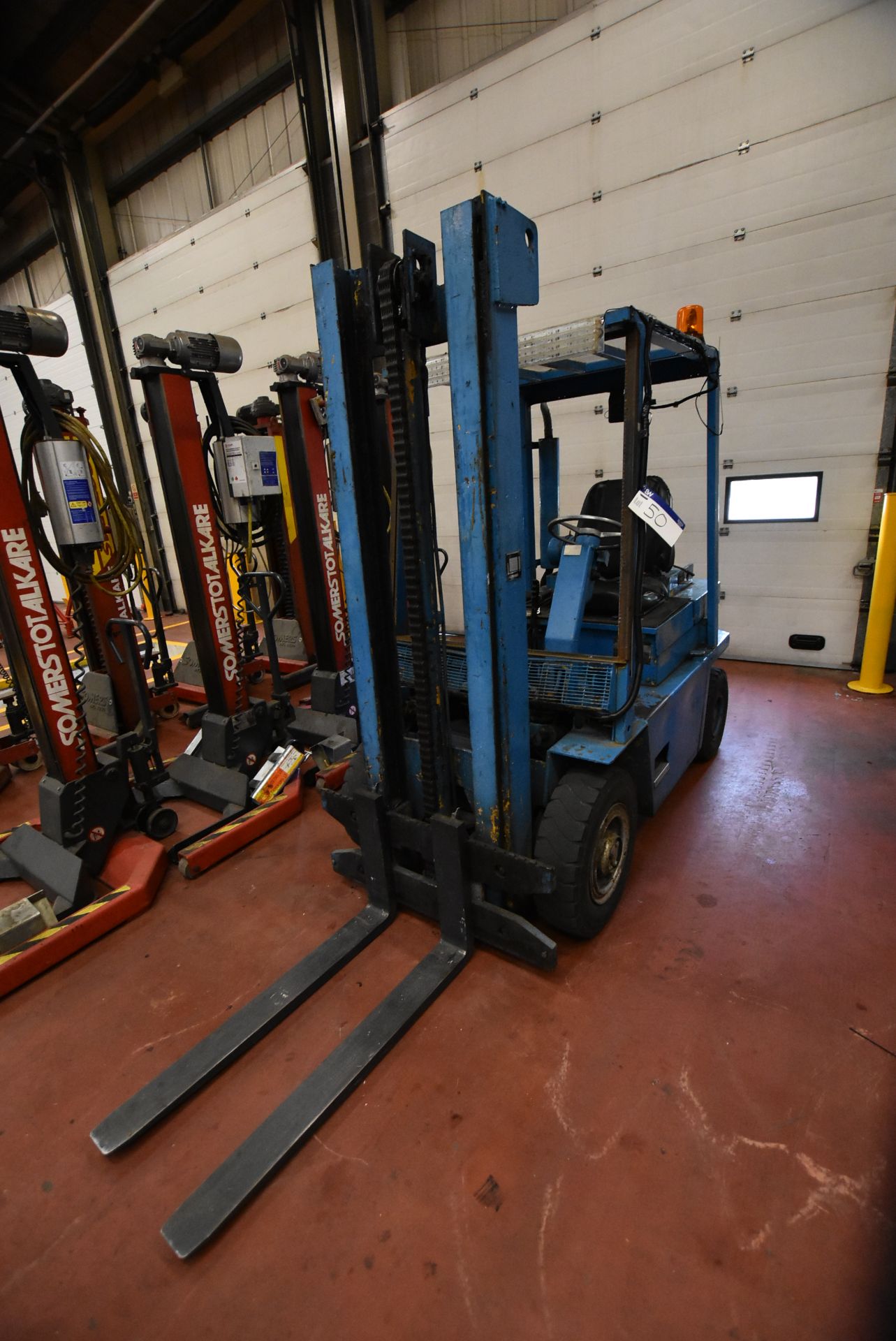 Boss PD5/14 DIESEL ENGINE FORK LIFT TRUCK, serial