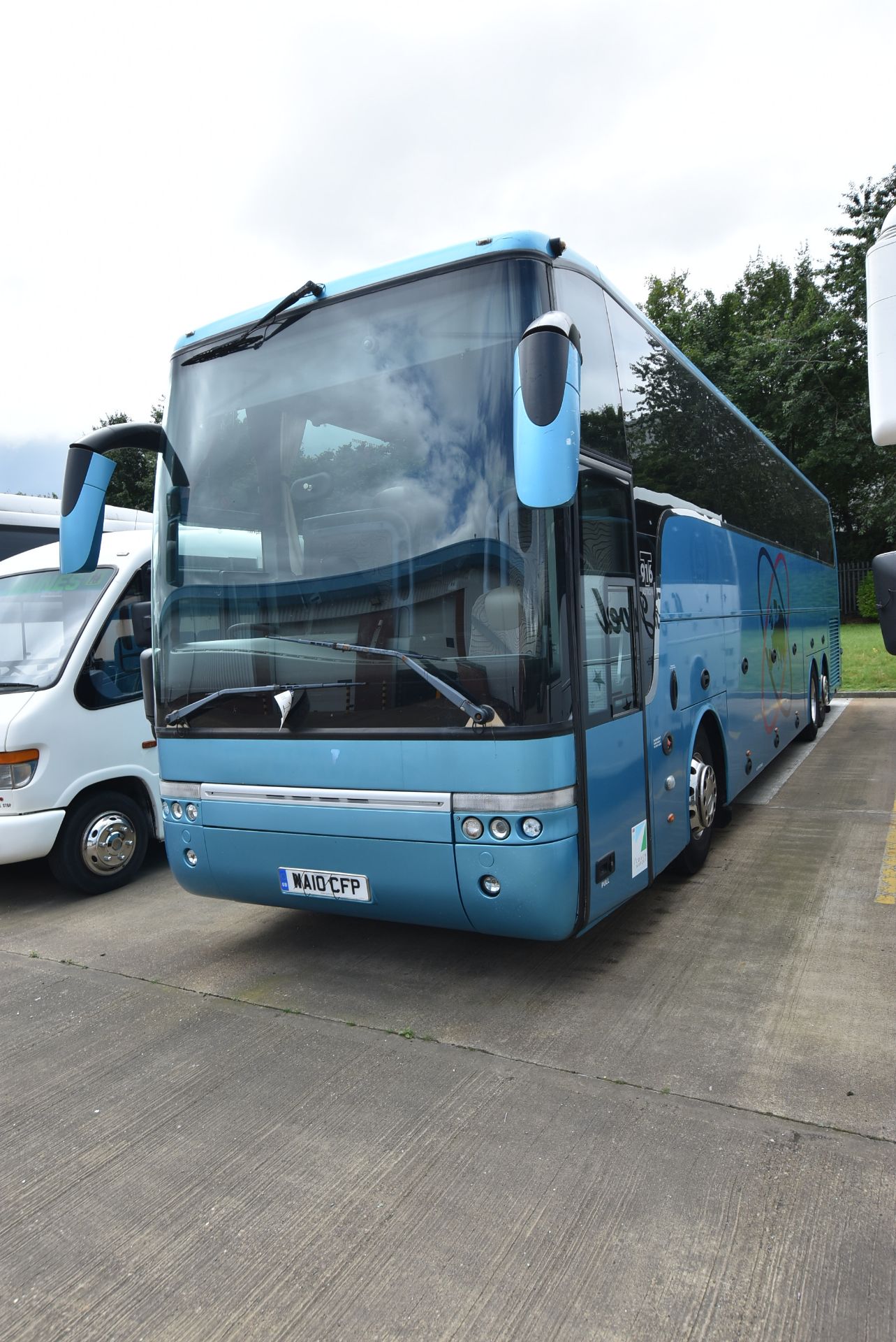 Van Hool T916 ASTRON SALOON COACH, registration no - Image 2 of 34