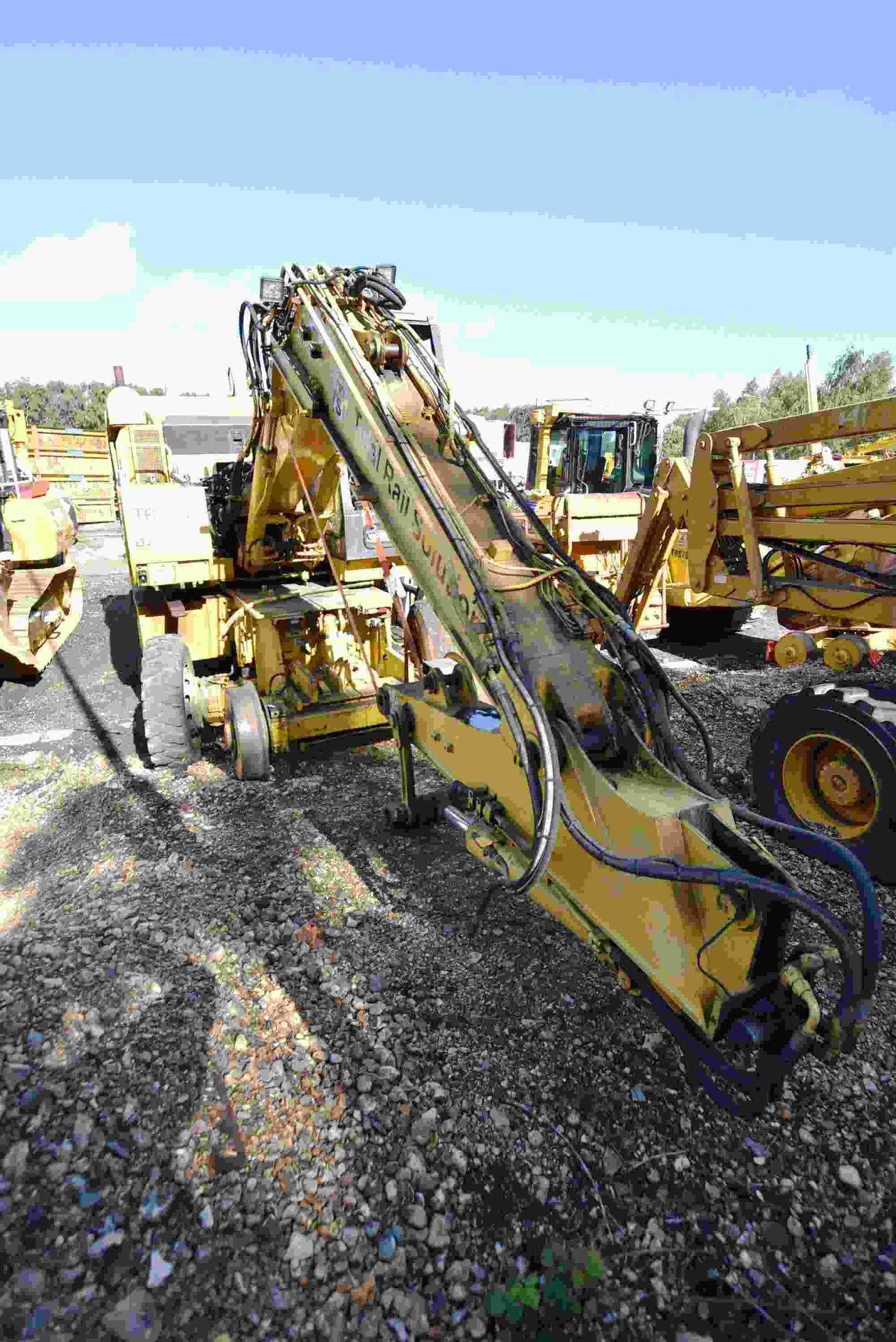 Rexquote Case 788-P ROAD RAILER COMPACT SUPER ROAD RAIL EXCAVATOR, (type 9B), serial no. CCG0227600, - Image 2 of 20