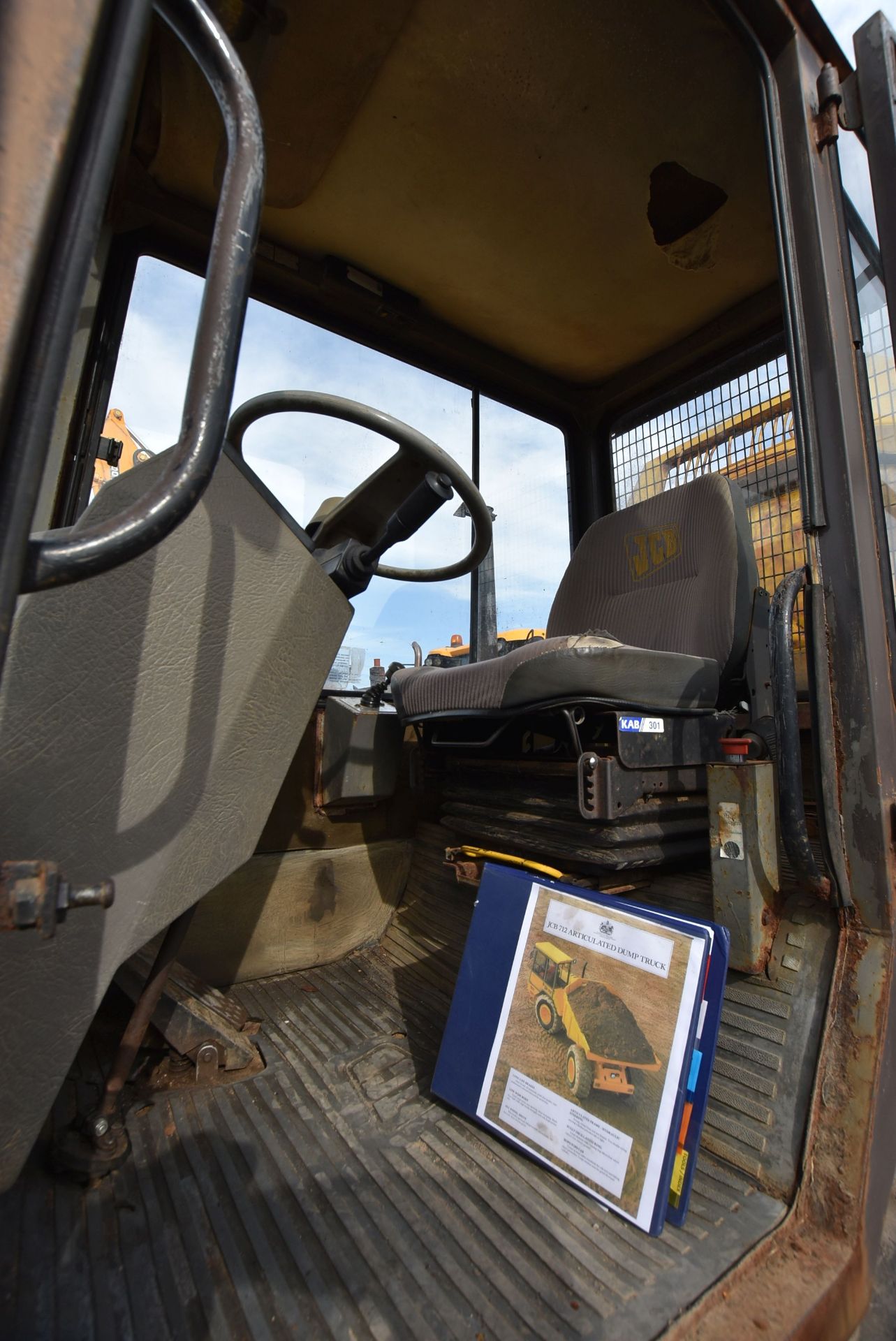 JCB 712 ARTICULATED DUMP TRUCK, serial no. 810293S, 01188 indicated hours (at time of listing) ( - Image 10 of 11