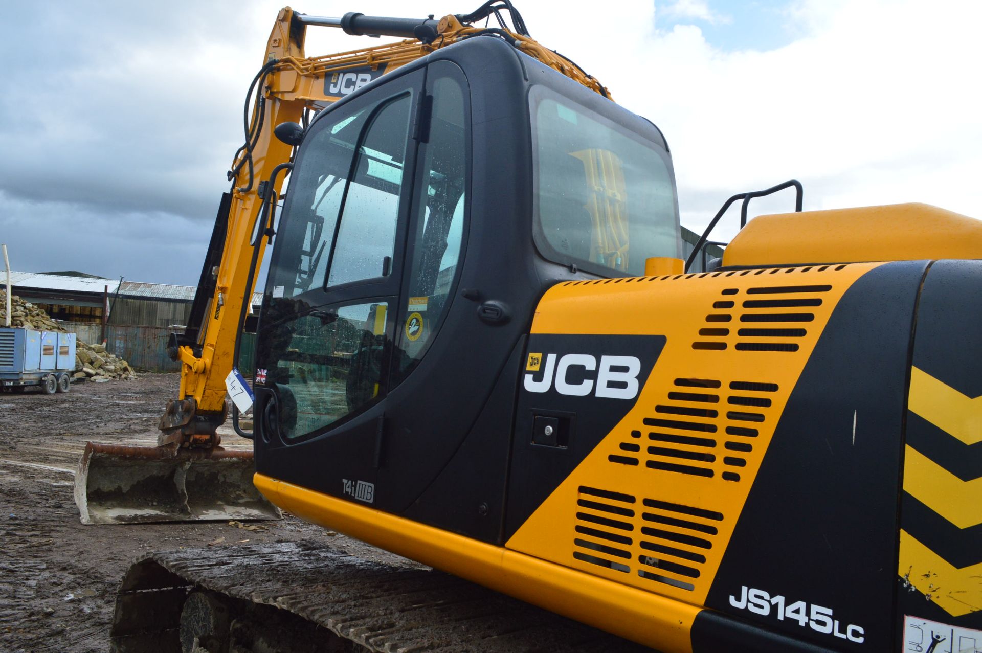 JCB JS145LC T4i TRACKED EXCAVATOR, PIN JCBJS14EL02307616, year of manufacture 2015, indicated - Image 6 of 7