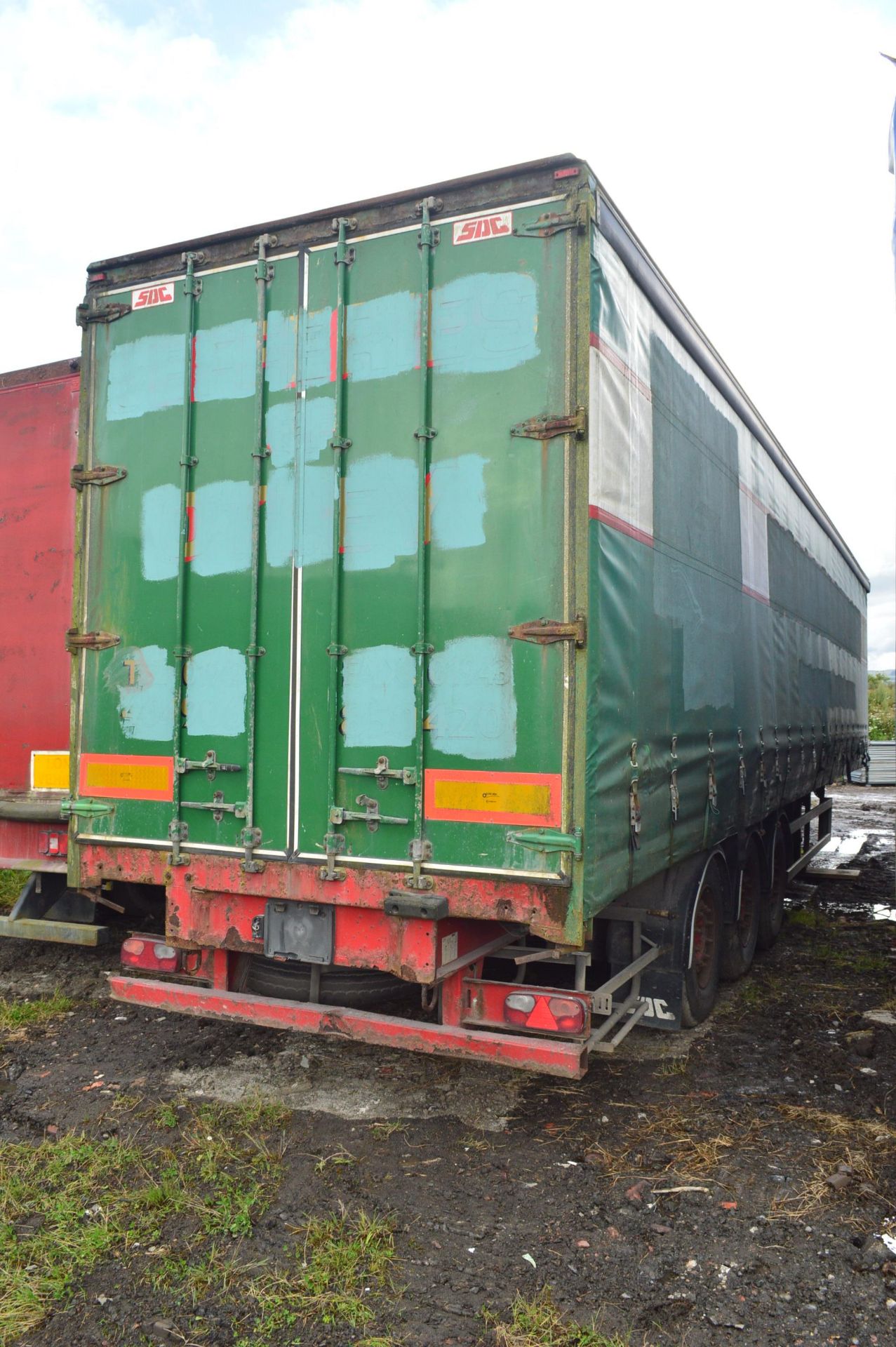 SDC Tri Axle Curtainside Trailer, VIN SDCC64553AAA59455, year of manufacture 2005, 39,000kg max. - Image 7 of 12