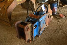 RP10 HYDRAULIC CONCRETE SHEAR, 65mm pins, understood to be manufactured by MBI (lot located at